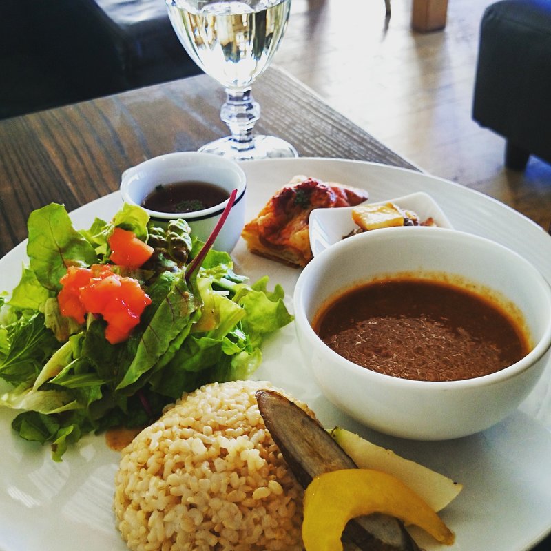 プレートランチ(薬膳カレー)(ブルーウォーター （THE BLUE WATER）)