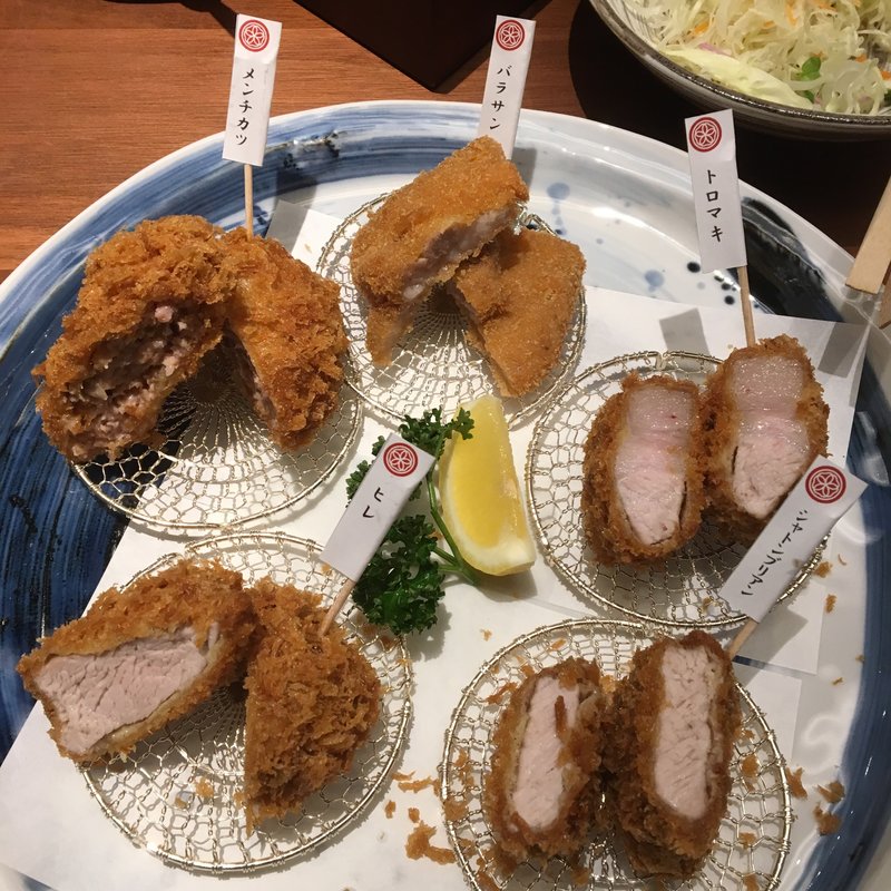 桜山豚 部位盛り合わせ（5種盛）(神楽坂 さくら)