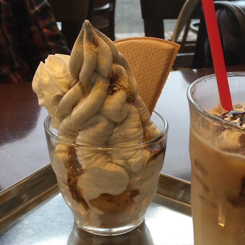 黒ごま黒みつ和風サンデー(gioia cafe （ジョイア カフェ）)