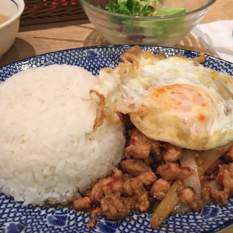 ガパオセット(マンゴツリーカフェ大阪)