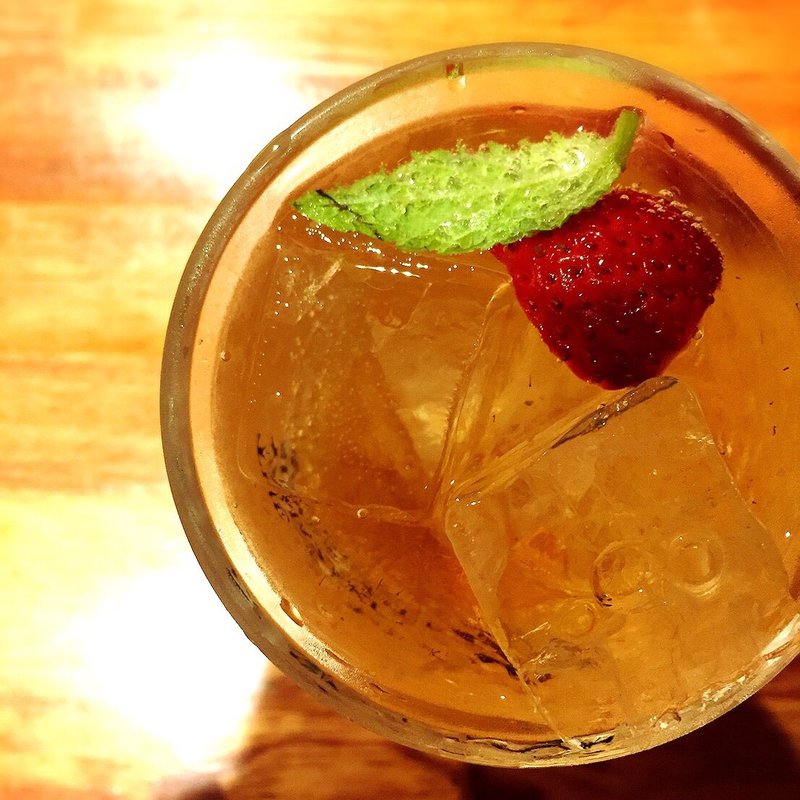 イチゴの自家製酎ハイ(代官山 焼肉かねこ )