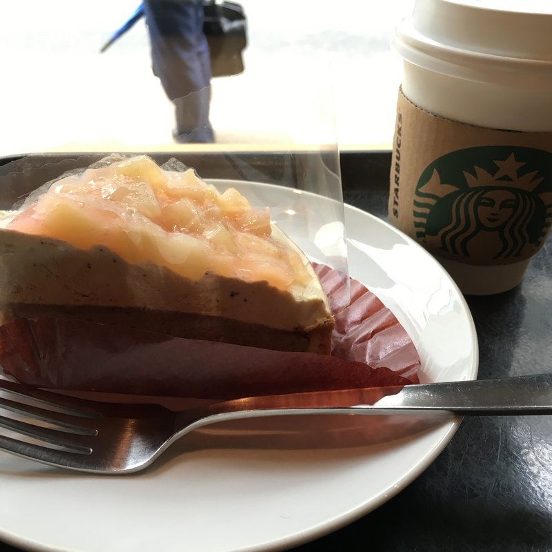 ピーチ&アールグレイタルト(スターバックス リザーブ®︎ ストア 銀座マロニエ通り)