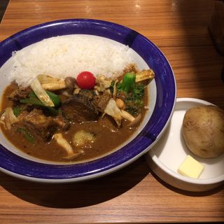 ビーフ＋野菜カリー(エチオピアカリーキッチン 御茶ノ水ソラシティ店)
