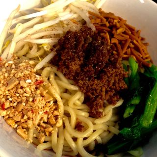 汁なし担担麺(ほうきぼし+ 神田店)