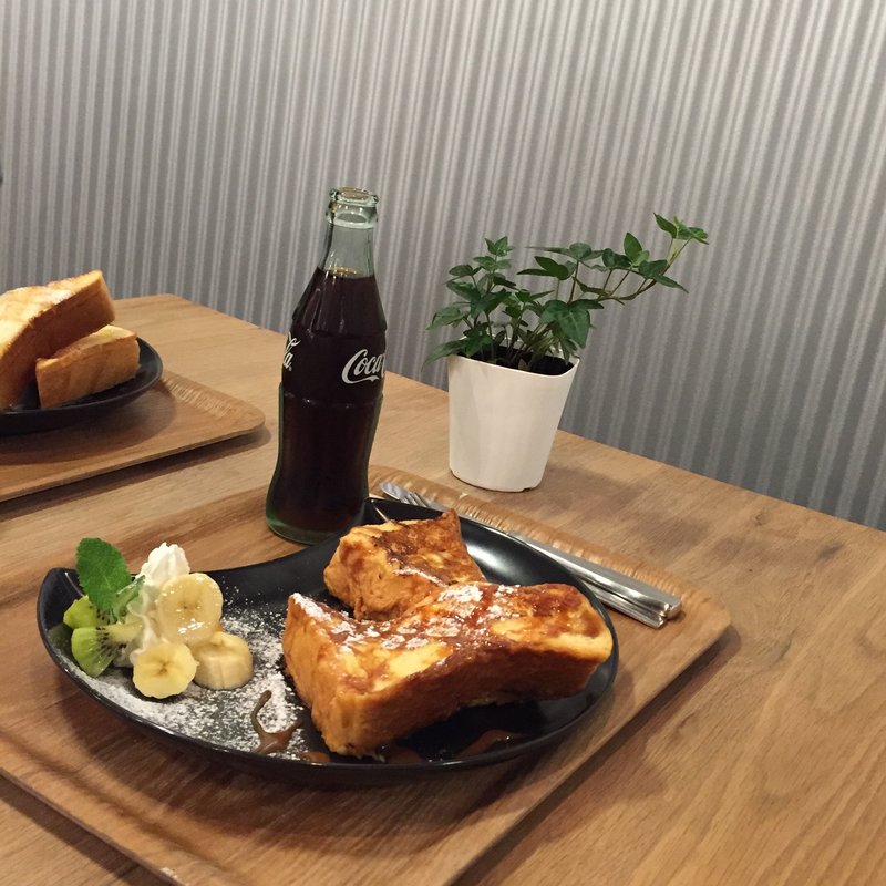フレンチトースト(コーラ)(コージーガーデン)