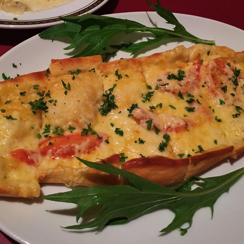 ピザ(カルシャカ （KARSIYAKA）)