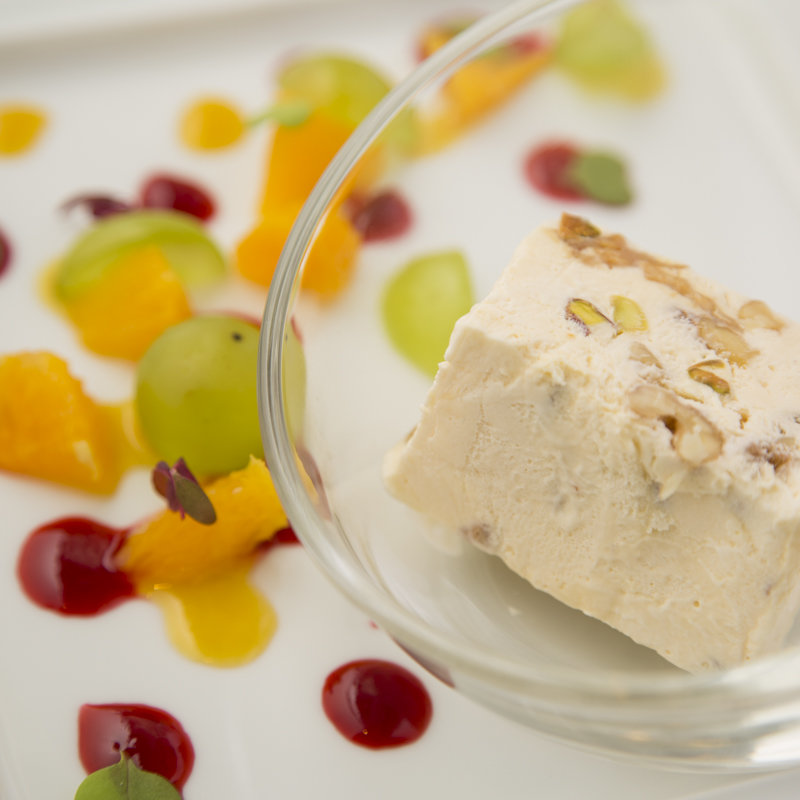 本日のデザート(Neo Bistro Kuga)