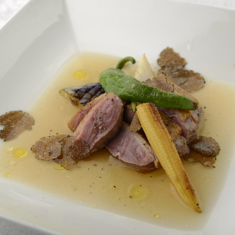 鴨肉のグリル　トリュフ添え(ブラッスリー ハルナ （HARUNA brasserie）)