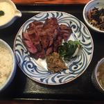 牛タン定食(仙台牛たん焼 とらまつ)