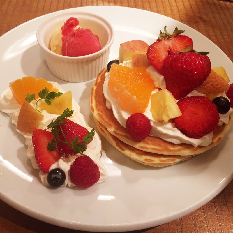 フルーツパレットパンケーキ(キャンベル・アーリー 博多店)