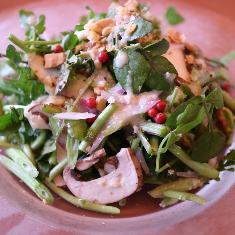 クレソンサラダ  ナッツドレッシング(キリンシティ 盛岡店 )