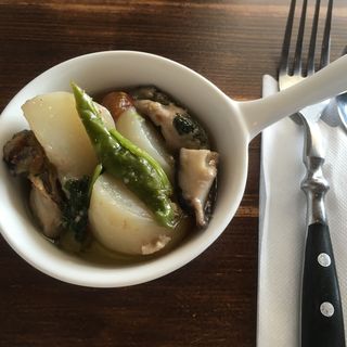 牡蠣と野菜のオイル煮(カフェ&デリ クック)