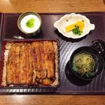 上うな重(うなぎの村こし （うなぎのむらこし）)