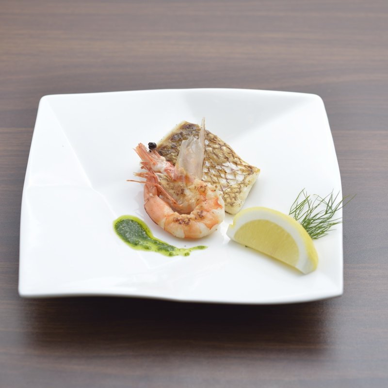 真鯛と海老のグリル(神戸鉄板ダイニング ネグローニ)
