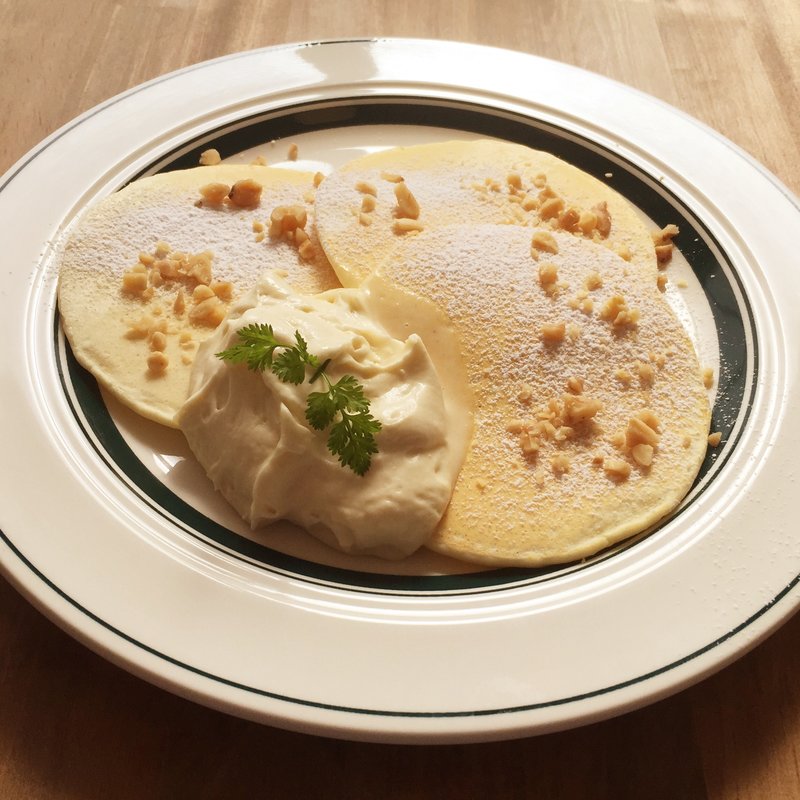 ココナッツカスタードのパンケーキ(gram 福岡天神今泉店 （グラム）)