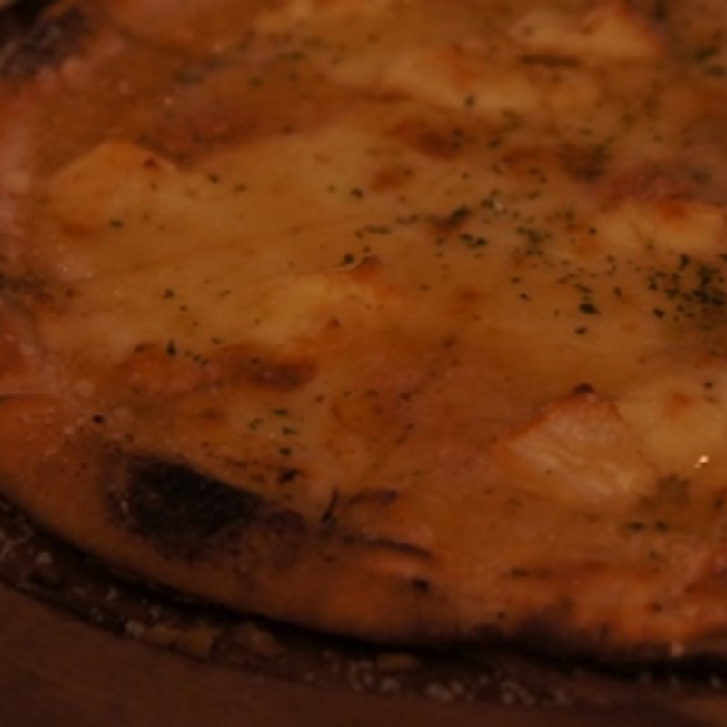 4種のチーズとハチミツのPIZZA（10インチ）(ヨーキーズブランチ （YORKYS BRUNCH）)