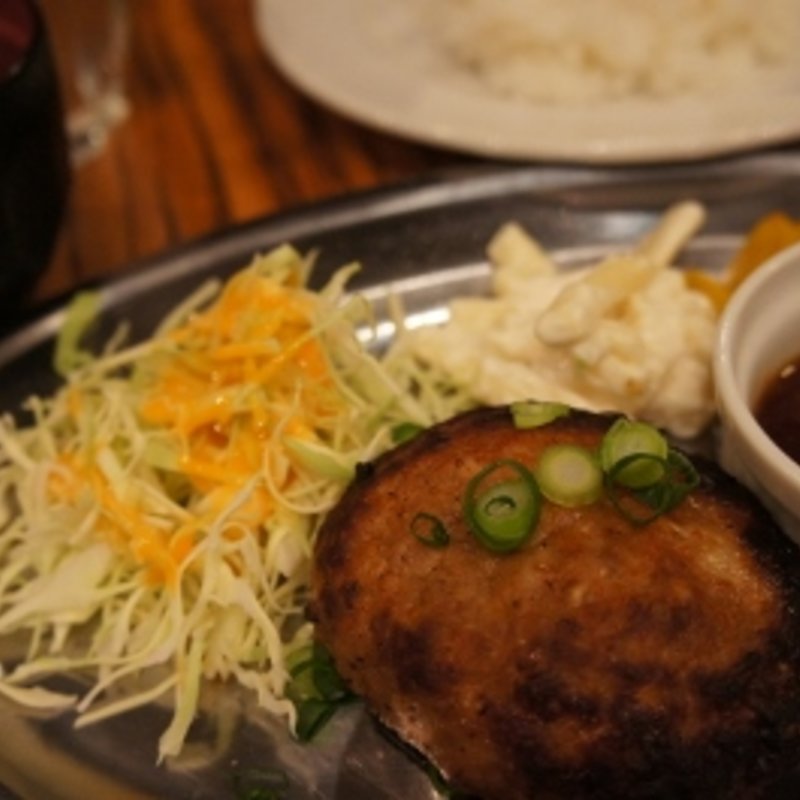ハンバーグランチ(ビストロアルバータ 神戸三ノ宮)