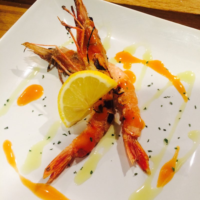タカエビの塩焼きオマールエビのソースで(和食バル ジャポン)