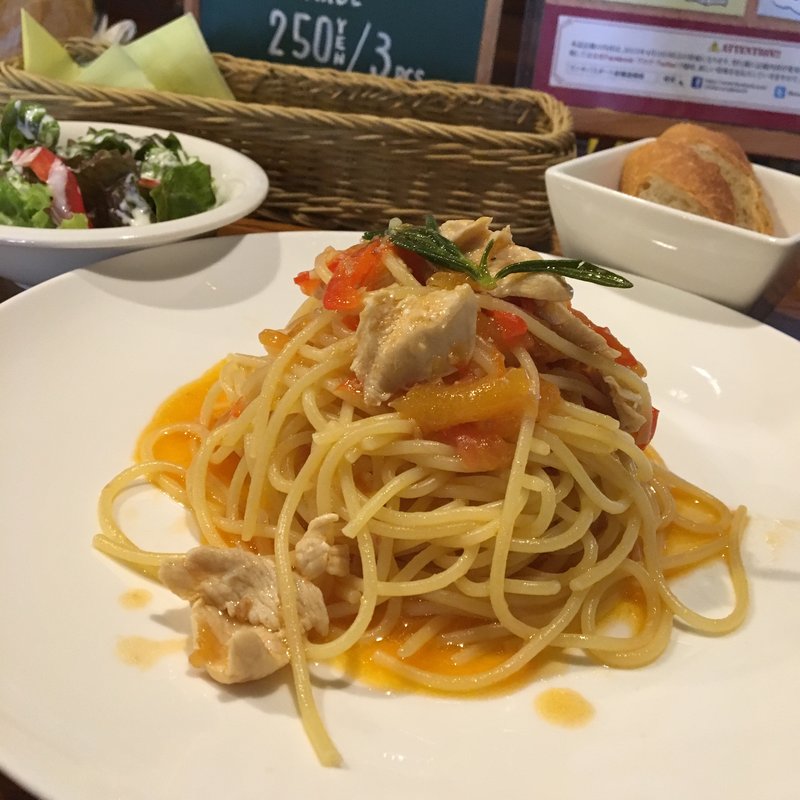 日替わりランチ(デベカフェ)