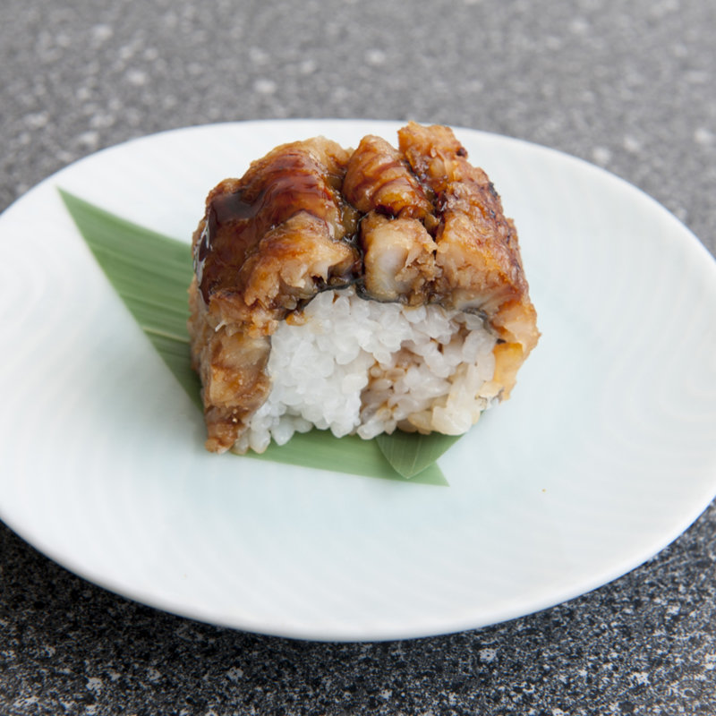 あなご寿司(花膳)