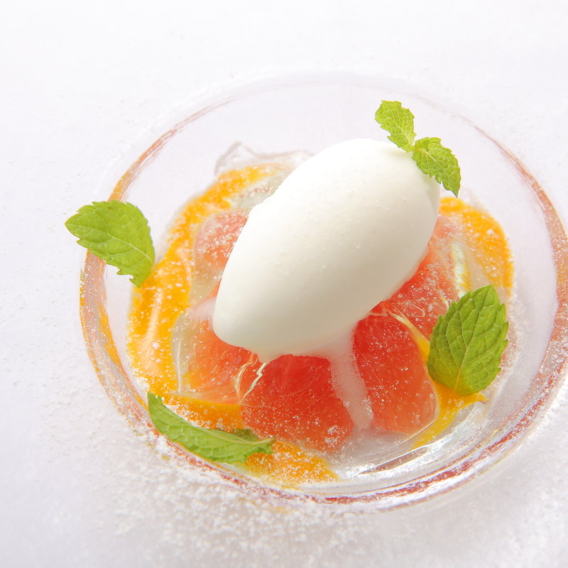 ハーブティーのゼリー(RESTAURANT CHEVAL BLANC)