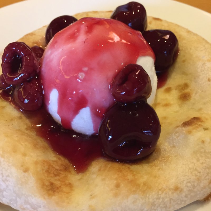 デザートフォカッチャ(サイゼリヤ 日本橋浜町店)