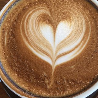 カプチーノ(ネイバーフッド アンド コーヒー 玉川3丁目店 （Neighborhood and Coffee【旧店名】インスパイアード バイ スターバックス）)