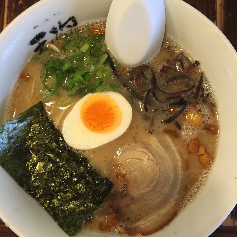 久留米屋台ラーメン(天砲ラーメン 春日本店 )