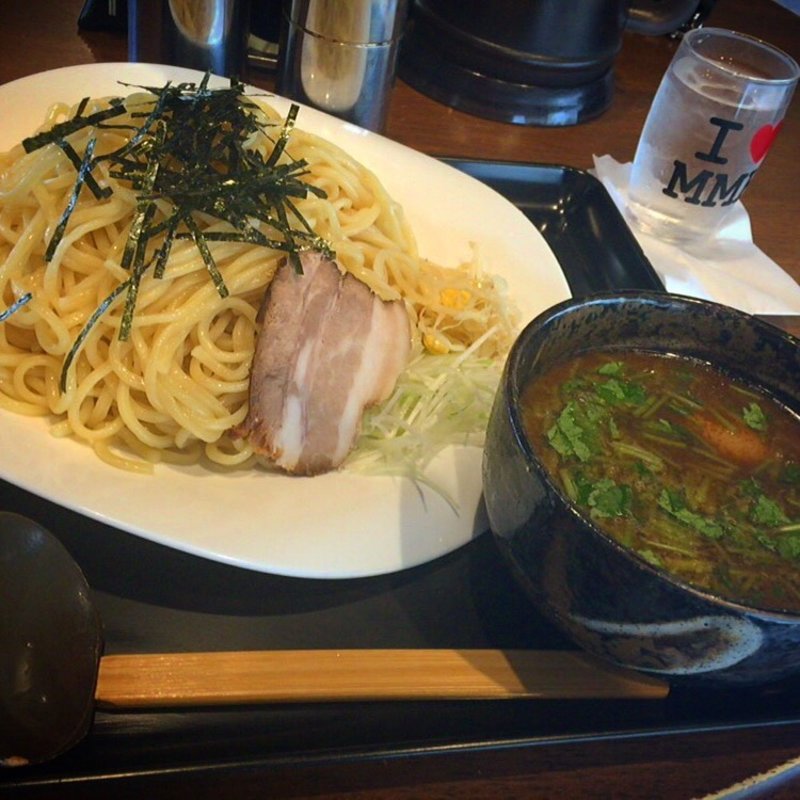 つけ麺 大 煮卵トッピング(もちもちの木 ジョンソンタウン)