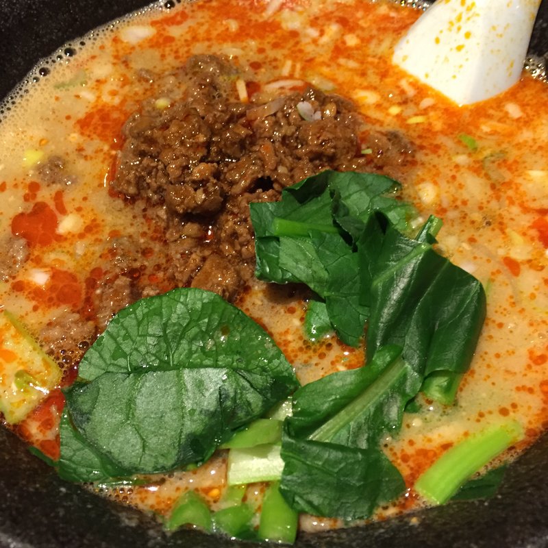 たっぷりゴマの坦々麺(創作中華料理 胡椒饅頭 ＫＩＫＩ)