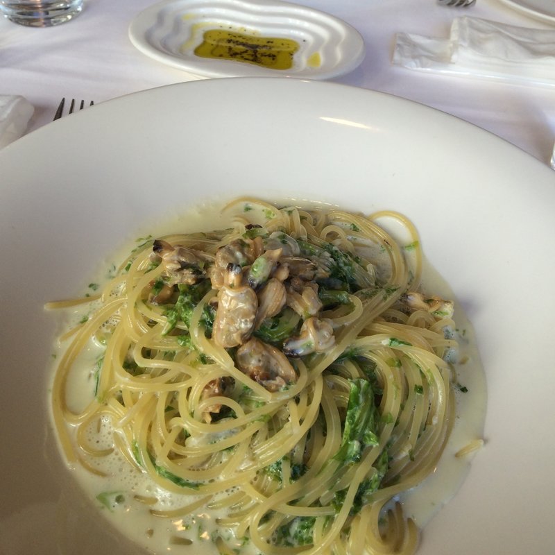 コリーナランチ(リストランテ　デラ　コリーナ （デラ・コリーナ）)