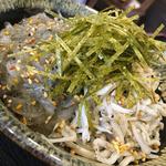 由比ヶ浜産 釜揚げしらすと生シラスの二色丼定食(鎌倉食堂)