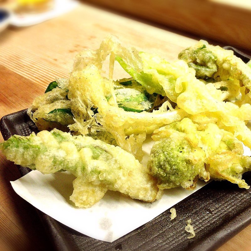 山菜天ぷら(恵比寿 鮪喜)