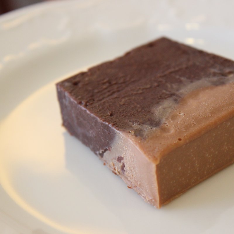 テリーヌ リネア  魅惑のショコラ(カフェ・リネア)