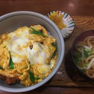 かつ丼(栄家)