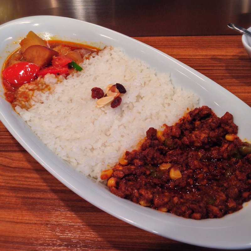 やさいのカレー ＆ キーマカレー M(CURRY UP -HARAJUKU-)