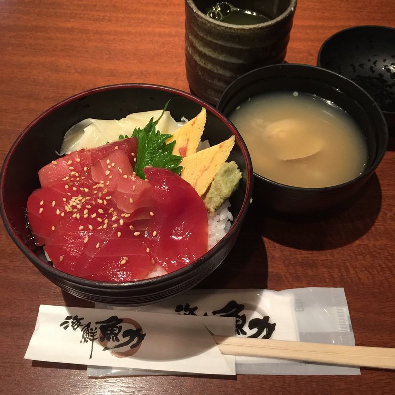 まぐろ漬け丼(わさび 大手町店)