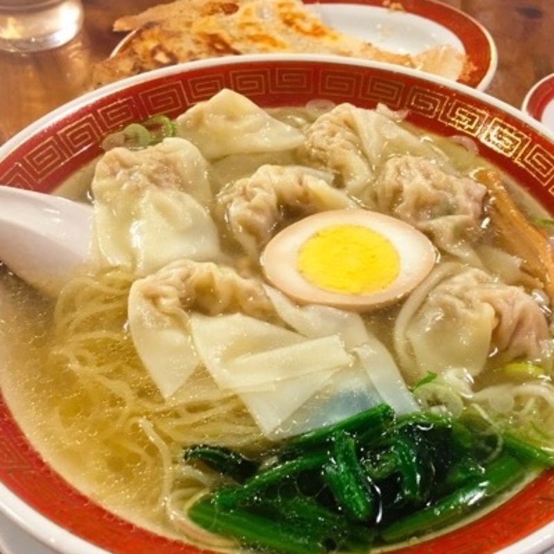夕食雲呑麺(広州市場 新宿東口店 )