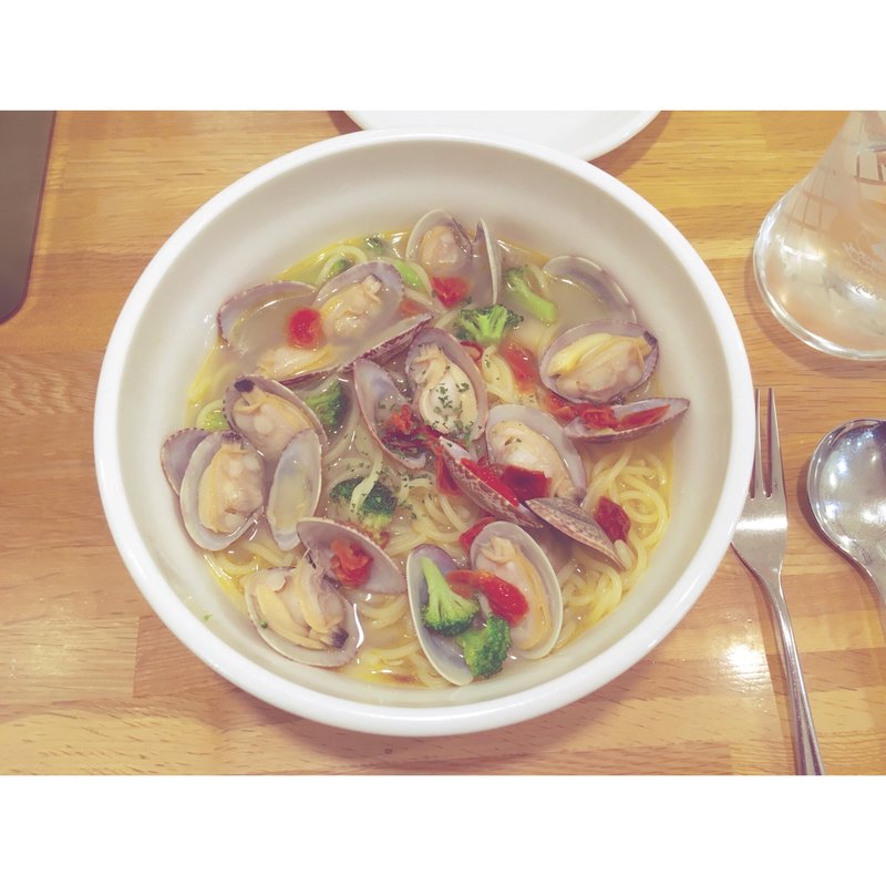 ボンゴレスープパスタ(ポポラマーマ)