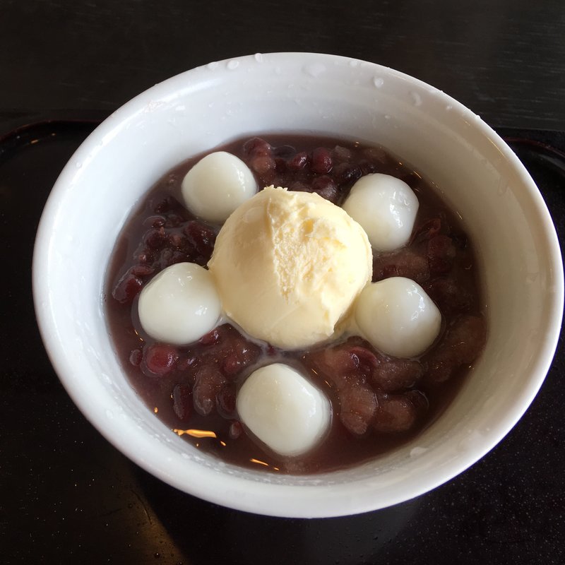 クリーム氷ぜんざい(三菓亭)