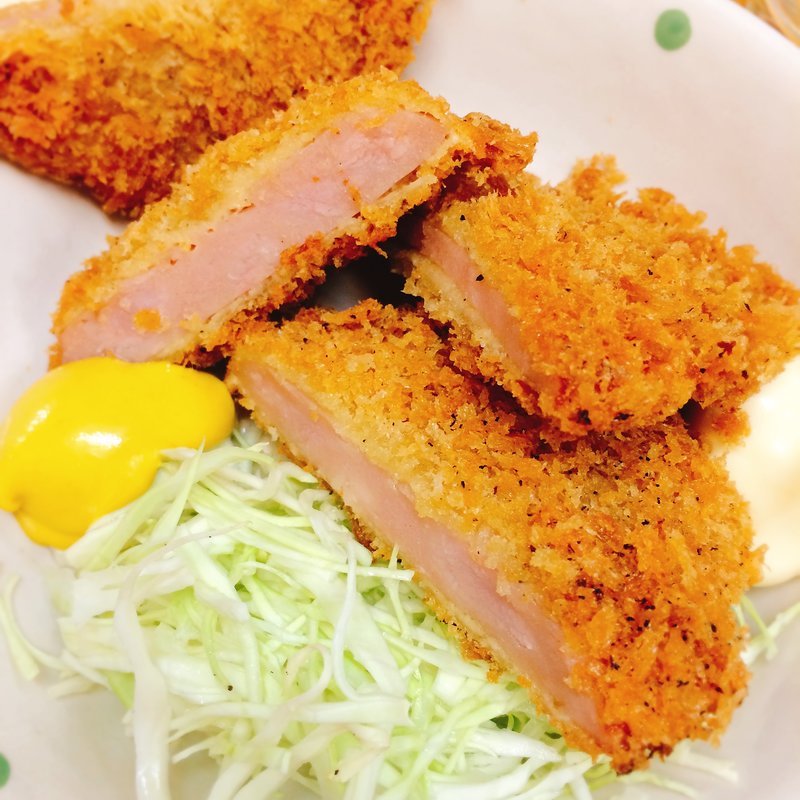 ハムカツ(もつ焼 でん 水道橋店)