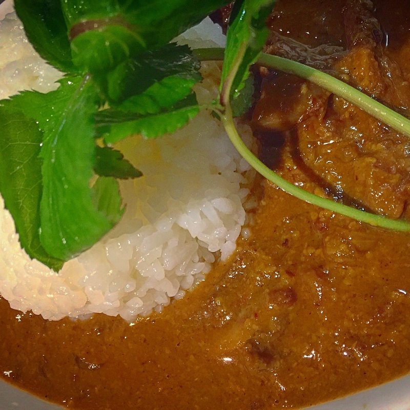 コラーゲンたっぷり牛すじとろとろ酒粕カレー(十兵衛)