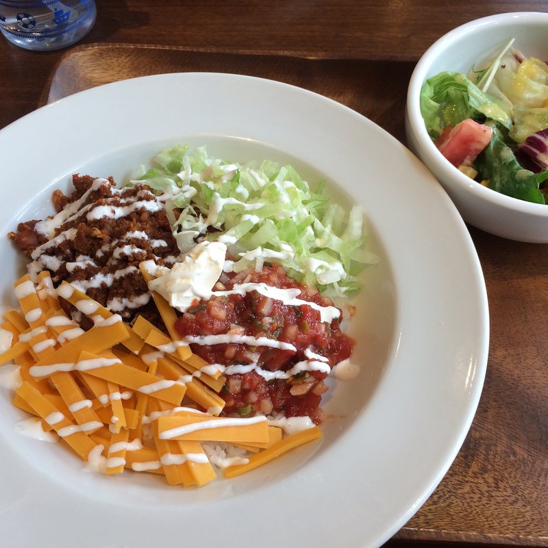 タコライス(デモデクィーン)