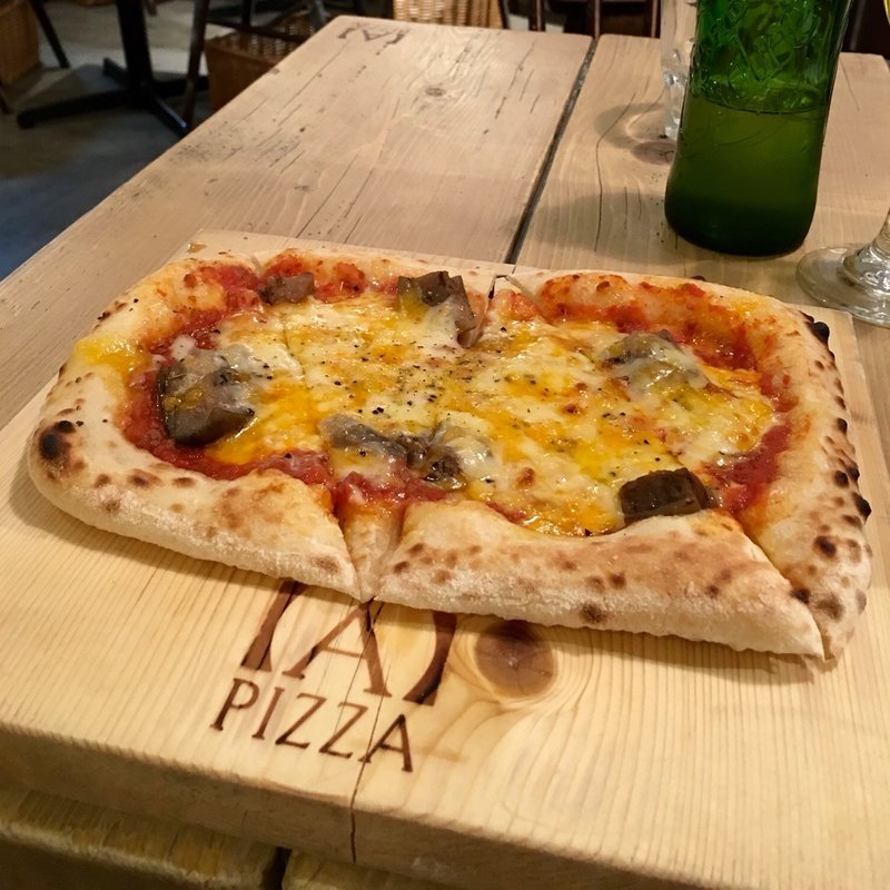 ナスとボロネーゼのピッツァ(エーピッツァ 高田馬場店)