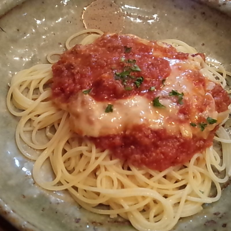 とろ～りチーズのミートソース(オステリアヒロ )