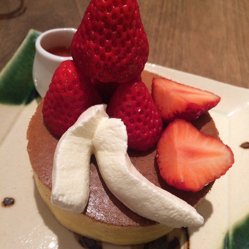 静岡産紅ほっぺ(雪ノ下 徳島)