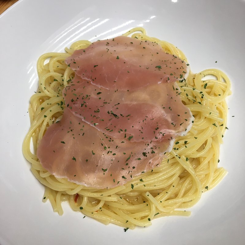 生ハムのペペロンチーノ(island cafe & bar)