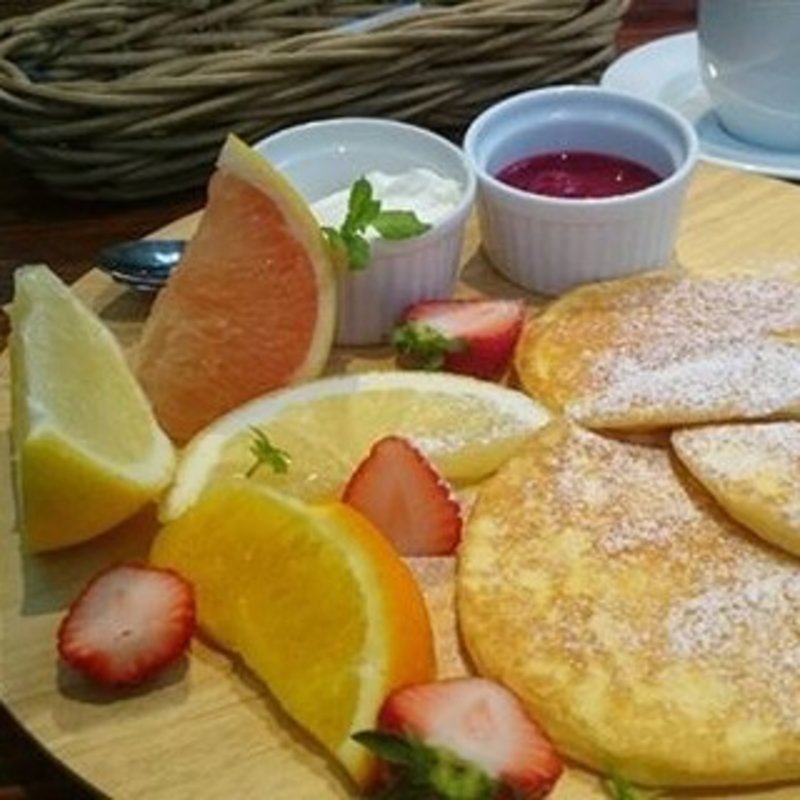 ベリーパンケーキ(Pâtisserie 雪乃下 世田谷店)