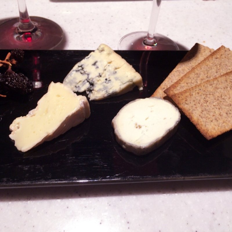 厳選チーズ三種盛り(俺のフレンチTable Taku)