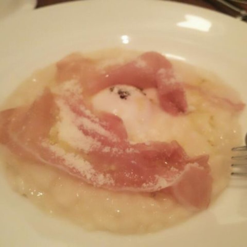 生ハムと百合根のリゾット(ファットリーア エッセ)